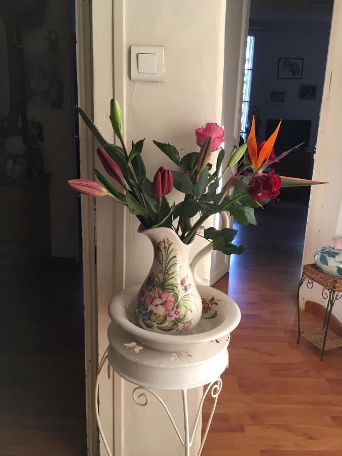 Chez Mimi & Chouchou Apartment Gareoult Bagian luar foto